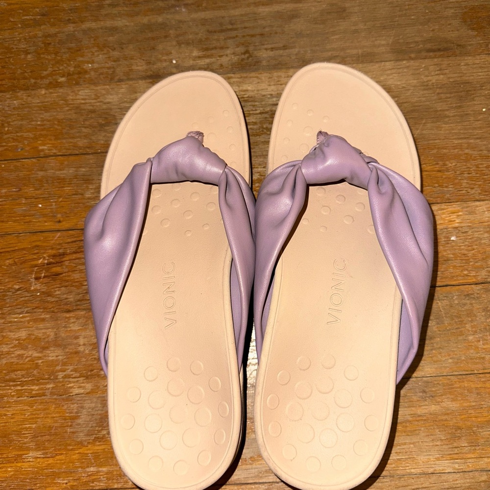 Vionic Women's Purple Sandals